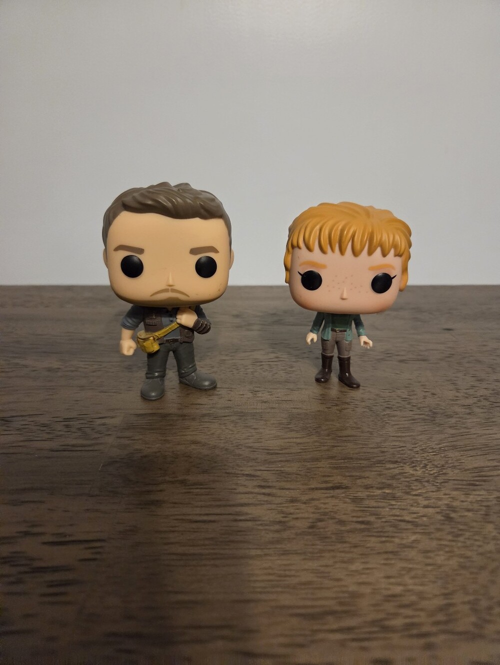 Fallen Kingdom Funko Pop! Owen Grady #585 and Claire Dearing #590